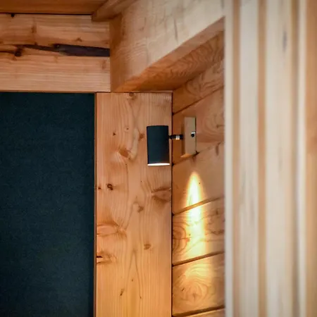 Hanka Z Jacuzzi I Widokiem Na Gory